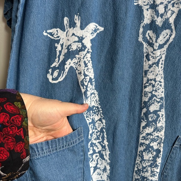 Vintage Blue Denim Shift Dress with Handprinted Giraffes Plus Size 1x - Picture 2 of 9